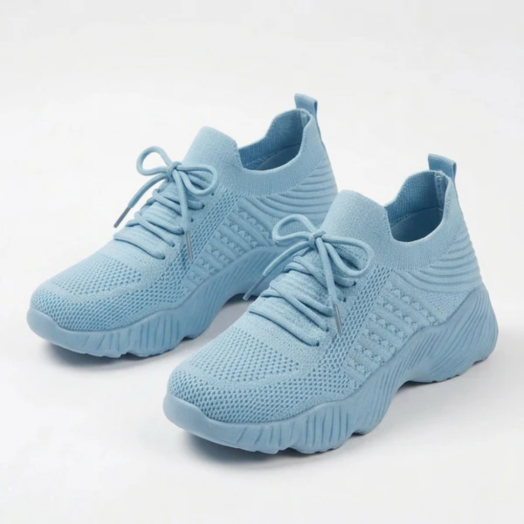 Women's Orthopedic Mesh Sneakers with Textured Platform Sole and Lace-Up Detail