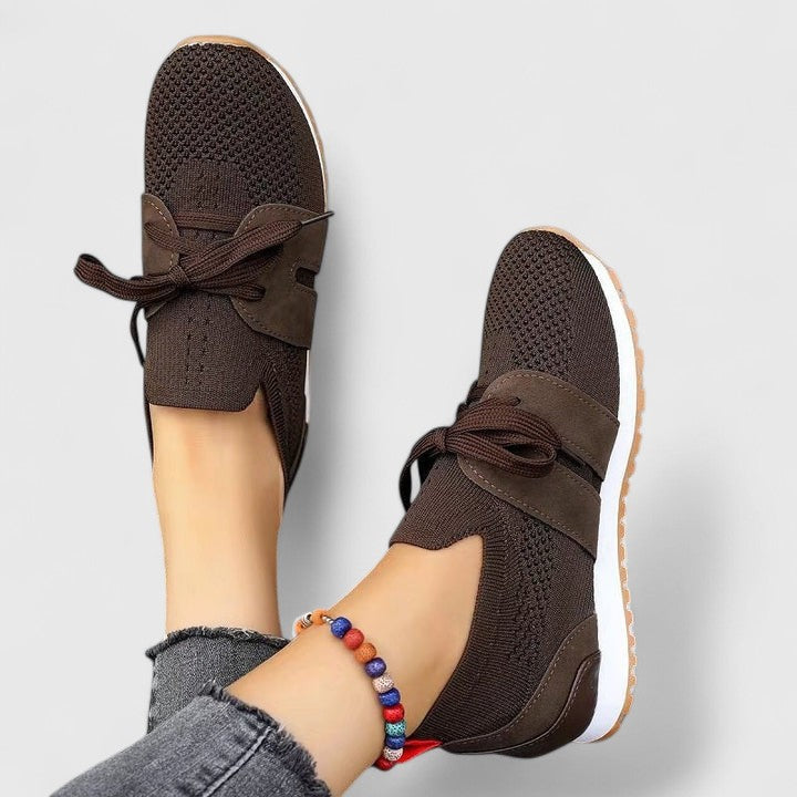 Women's Ergonomic Mesh Sneakers with Knot Detail and Contrast Sole