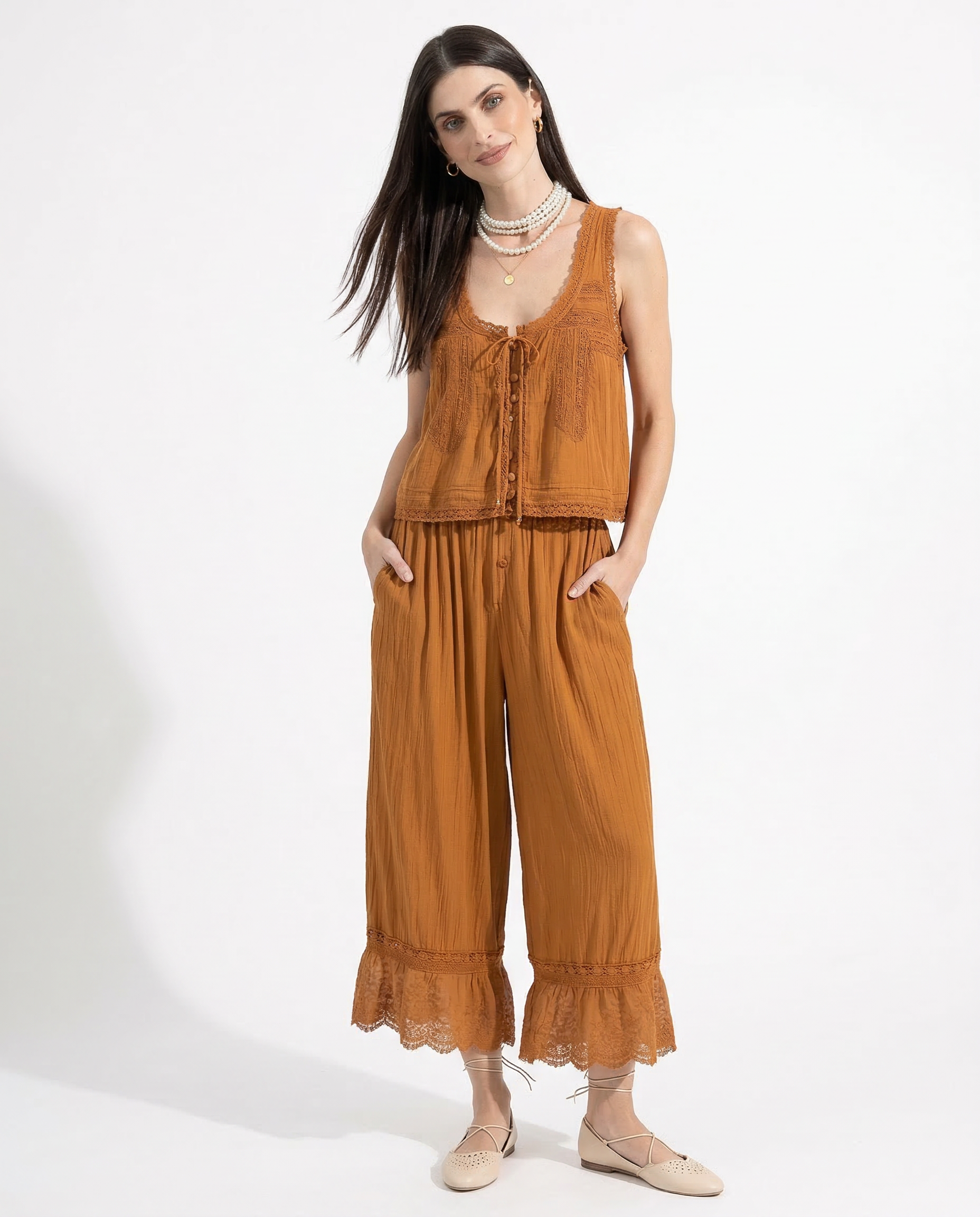 Women's 2-Piece Set Lace Trim and Wide Leg Trousers