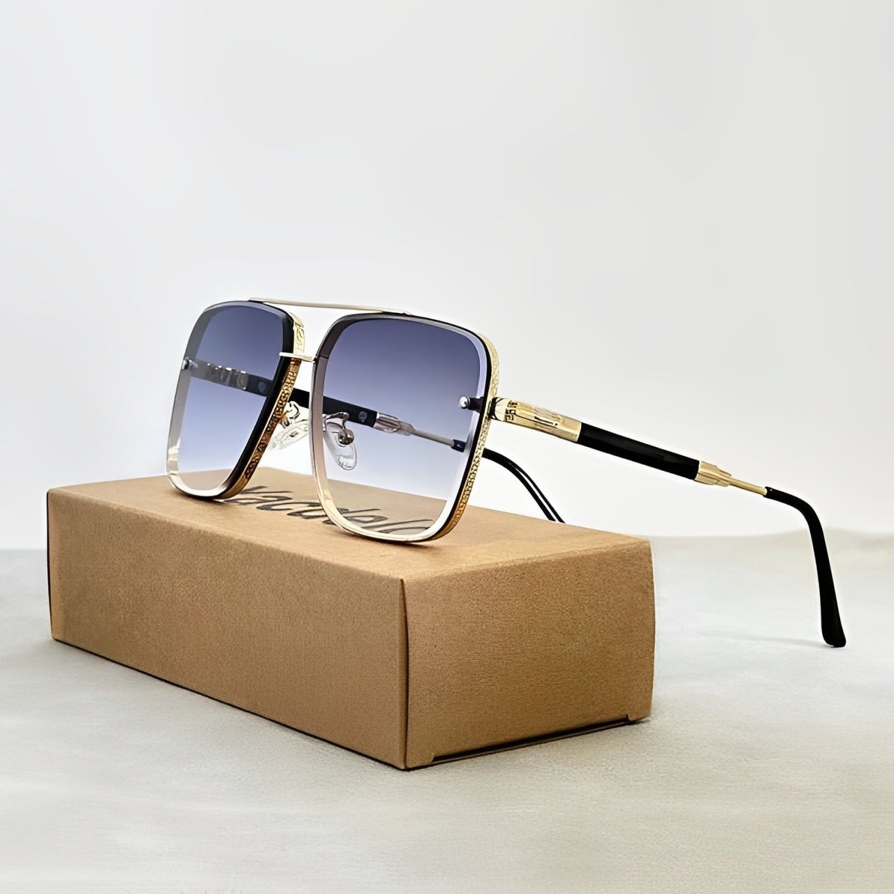 Women's Aviator Sunglasses Gradient Lenses and Retro Gold Frame
