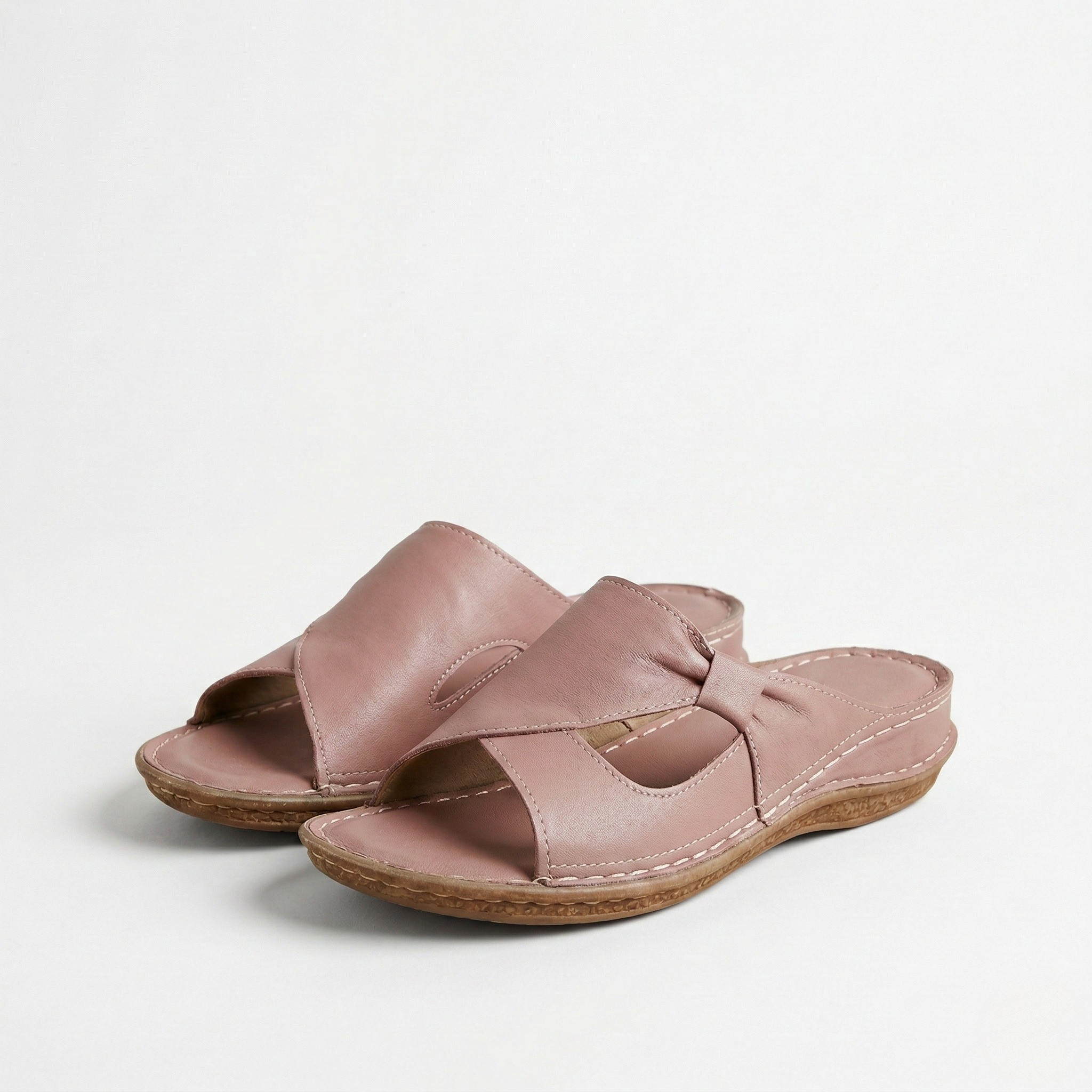 Women's Leather Sandals with Cushioned Comfort