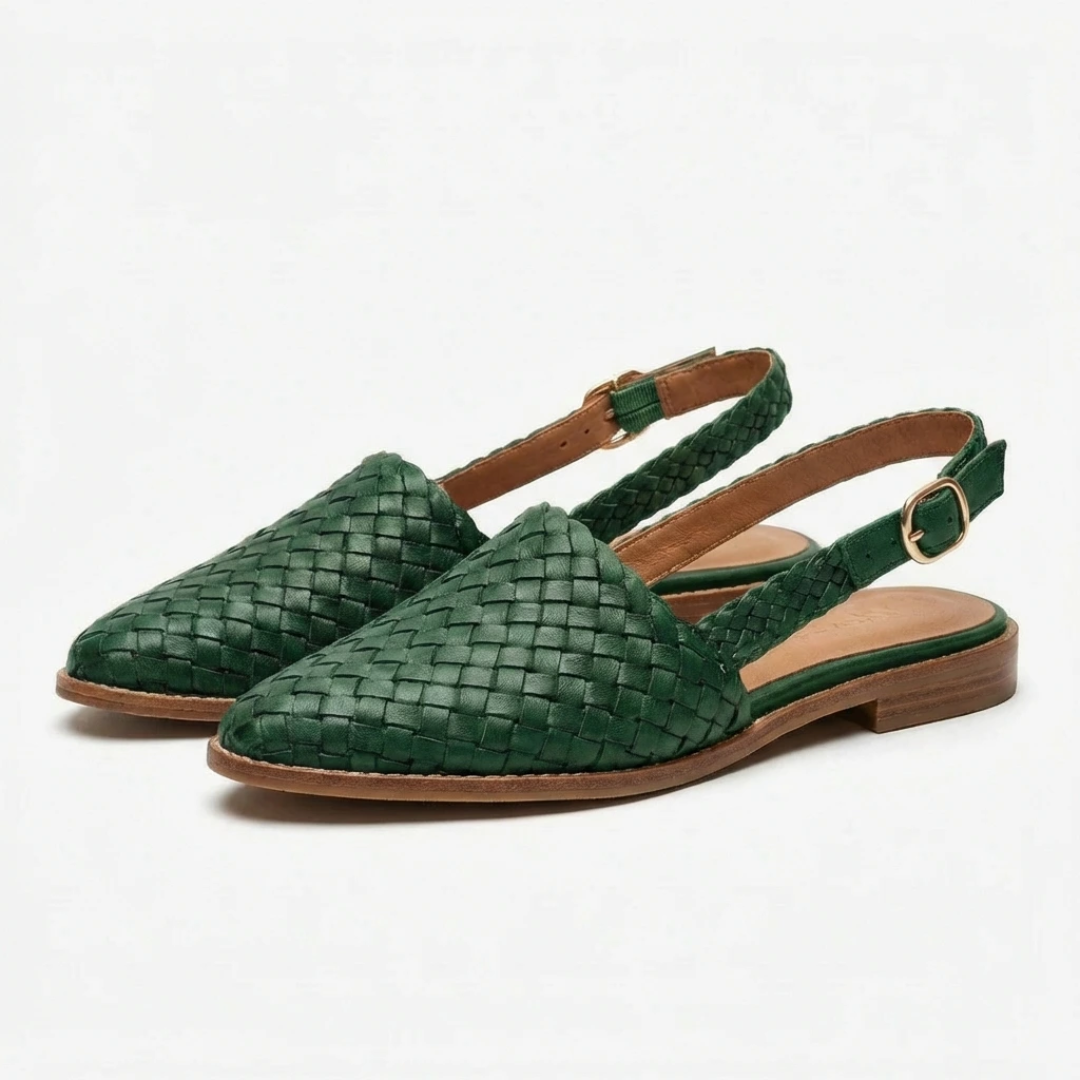 Women's Artisan-Crafted Refined Moccasins with Breathable Leather