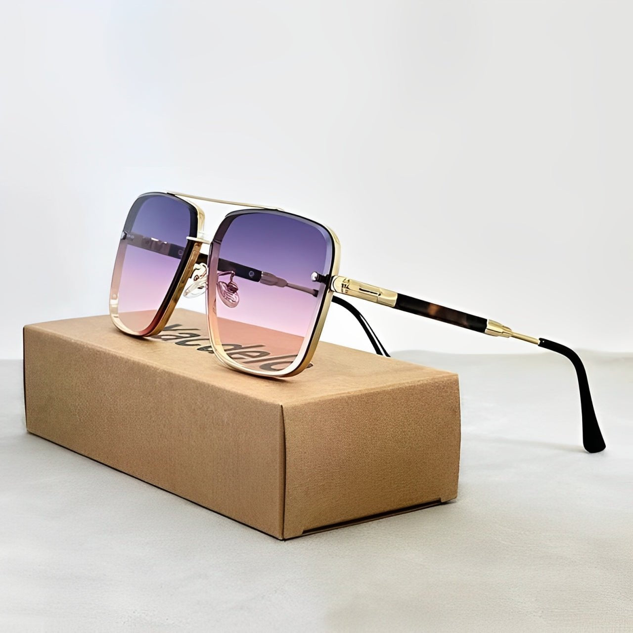 Women's Aviator Sunglasses Gradient Lenses and Retro Gold Frame