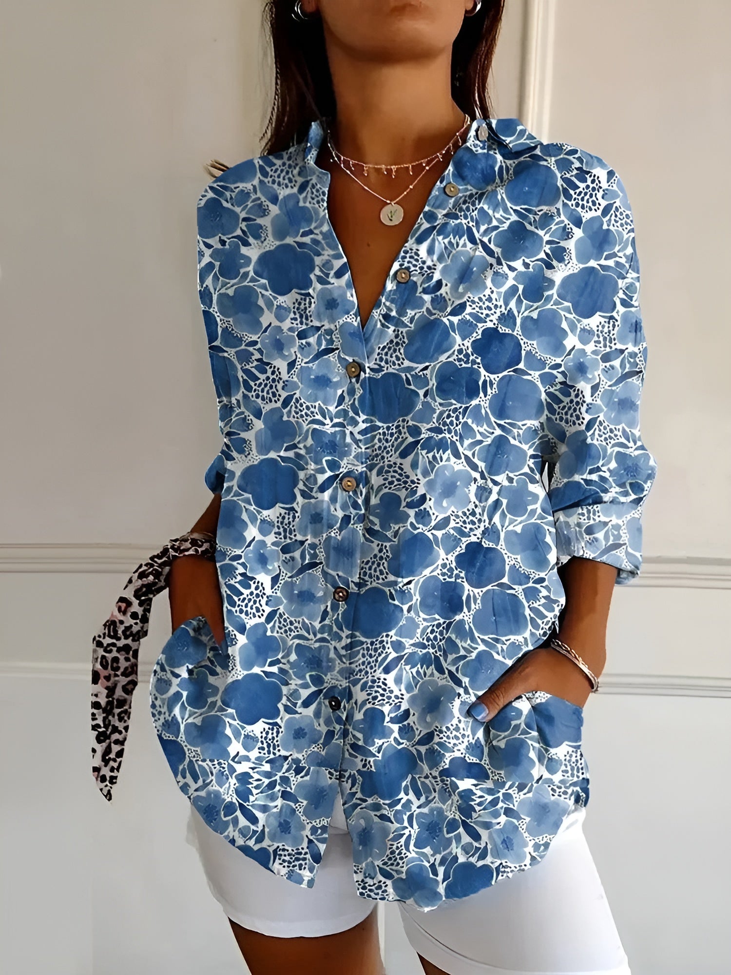Women's Linen Blouse Trailing Floral Print and Button-Front Closure